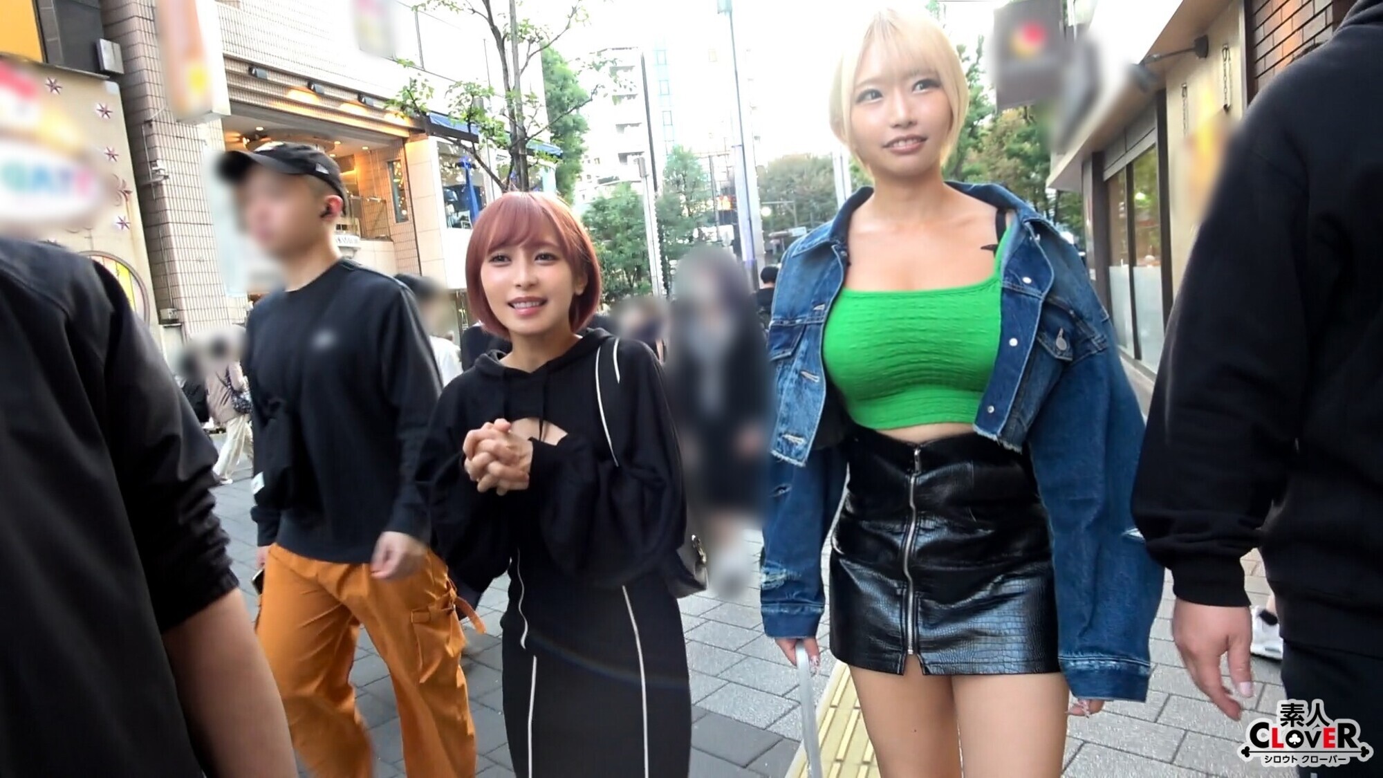 神乳乱舞し潮降り注ぐ！！はち切れんばかりの贅沢おっぱいを引っ提げてお小遣い稼ぎにやってきた仲良しコンビは負けず劣らずの絶倫コンビだった！？むっちり爆乳×褐色美巨乳が入り乱れる酒池肉林4P開幕！！【オト（Hカップ）＆リカ（Gカップ）】【おっぱい個撮】