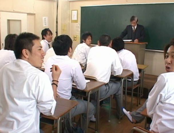 先生のおっぱいと子宮に、濃ゆ~い童貞ザーメンいっぱい出していいからね! 画像1