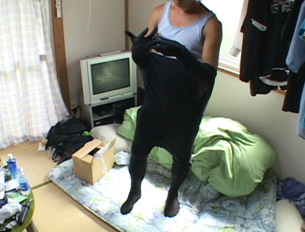 透明人間になれるタイツを手に入れた!! やっぱり女子アナが好きっ!! 帰ってきたN○K放送局編 画像1