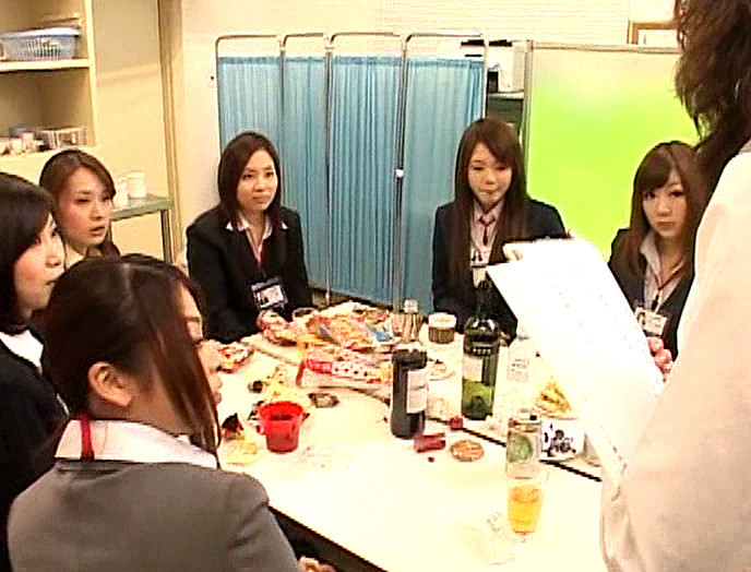 密着SOD女子社員寮24時!! 絶対ナイショの私生活 完全(恥)大公開SP 画像20