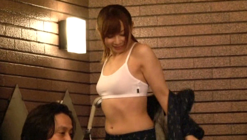 右も左もわからない・・・地方出身ウブ女子大生が超エッチなお仕事だらけの温泉旅館で生まれてはじめてのアルバイト。 画像17