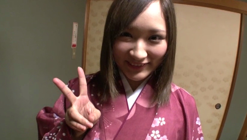 静岡の温泉旅館で働く美人仲居さん AV DEBUT 画像9