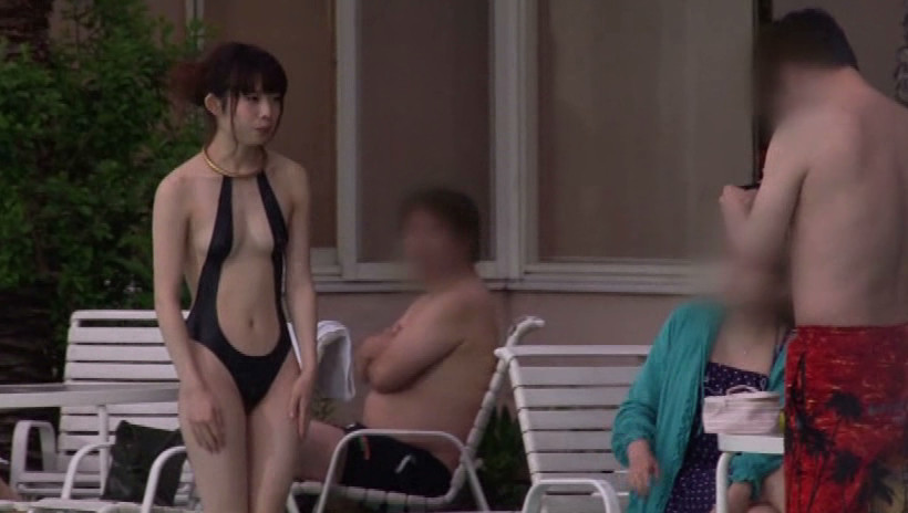 高額バイトのメイクアップモデルだと思ってやって来たお嬢さん 全裸に特殊メイク水着でプールサイド歩けますか!? 画像10