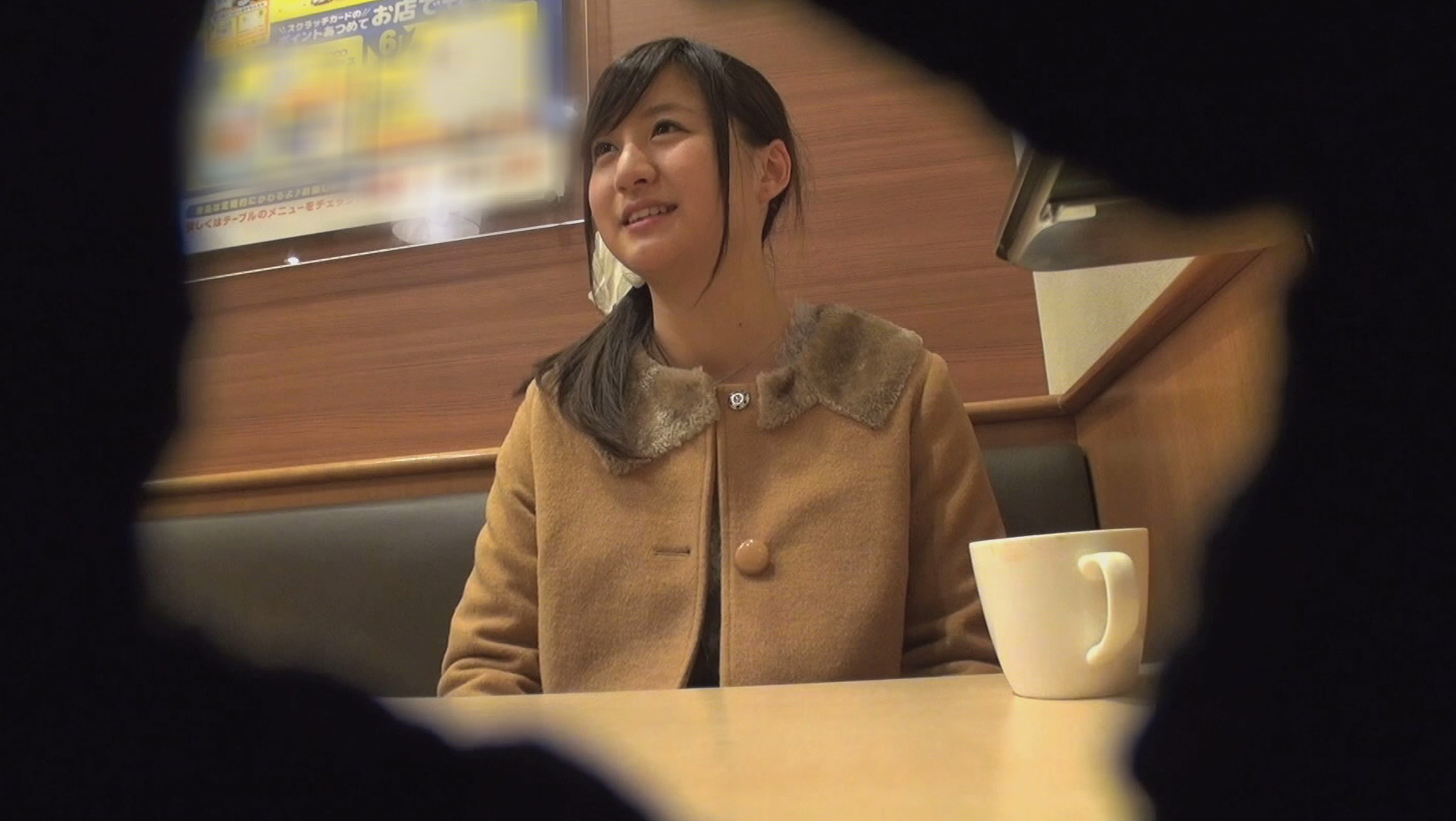 マジックミラー号でアイドル級に可愛い現役女子大生を真正中出しAVデビューさせます! 画像1