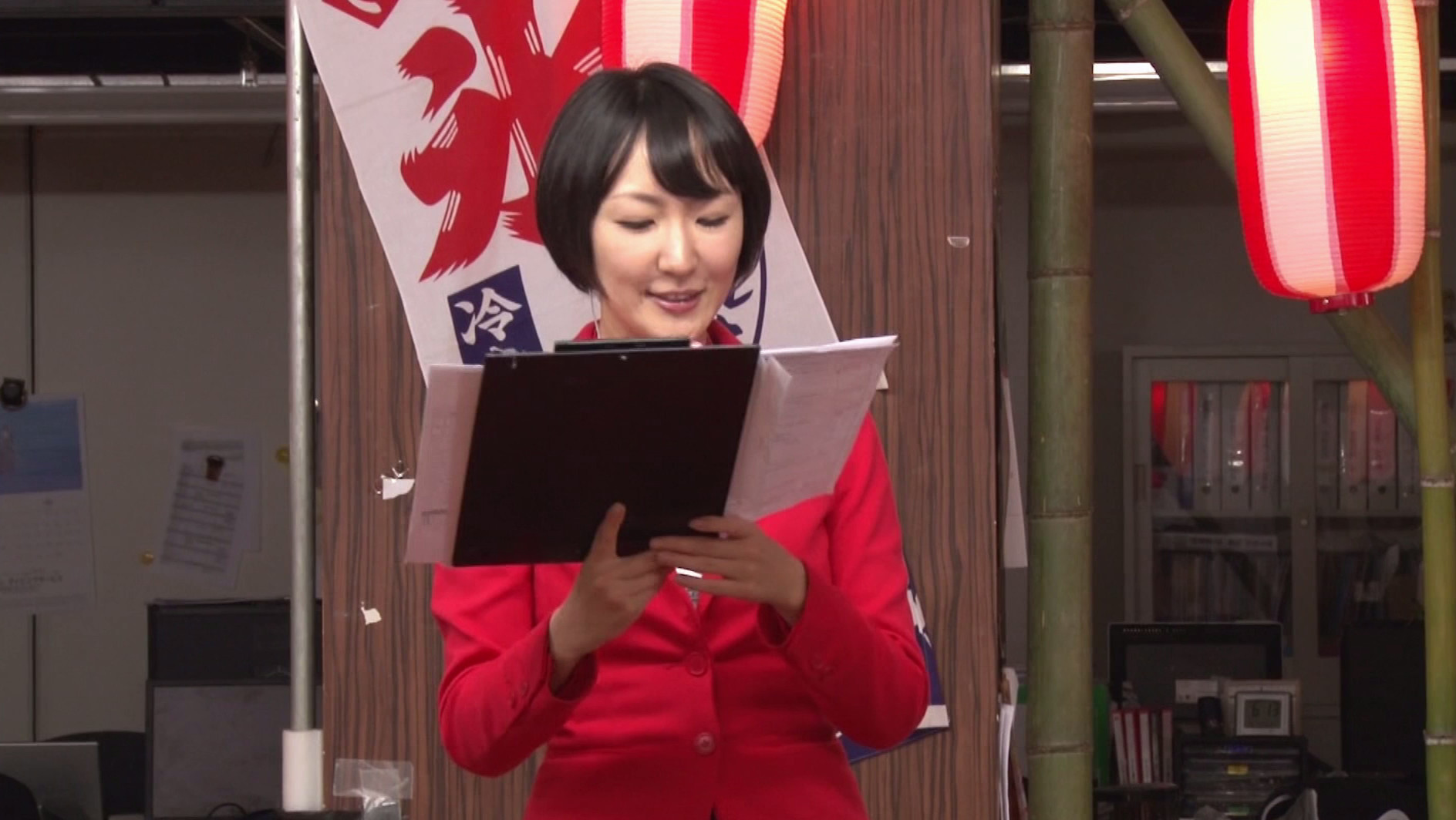 SOD女子社員 裸よりも恥ずかしい透けパイシースルービズで巨乳を堪能 ユーザー接待納涼会2015 全身を使った恥接待でブラウス濡れ濡れ!オマ○コむれむれ!真夏の社内赤面交流 画像12