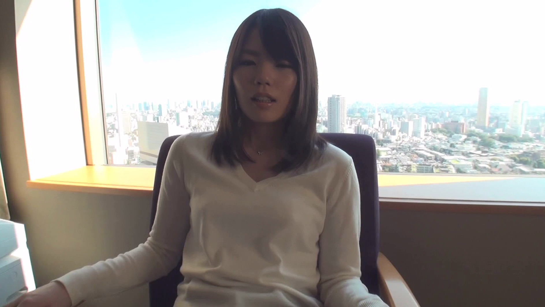 中出し志願!!こんな可愛い顔して会ったばかりのおじさんに膣内射精を懇願するド変態中出し中毒娘AV DEBUT 待望の2人目 岩手県在住 女子大生 天然Eカップ あやさん 22歳 中出し願望に加え、●され願望もある女子大生に真正中出し13発 画像3