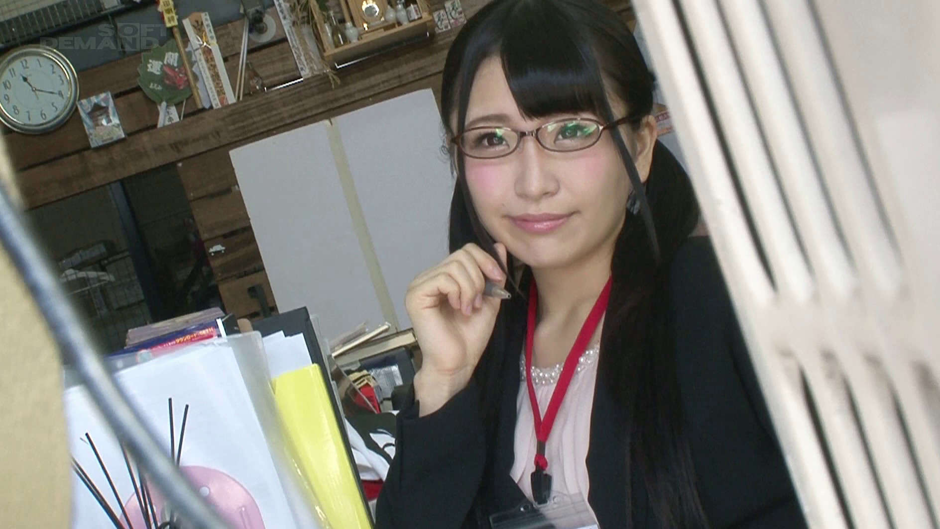 SOD女子社員 最年少宣伝部 入社2年目 加藤ももか(21) 後輩社員・加藤とドキドキ社内恋愛 「あなたの事が大好きだから・・・」 オール顔射SEX 画像1