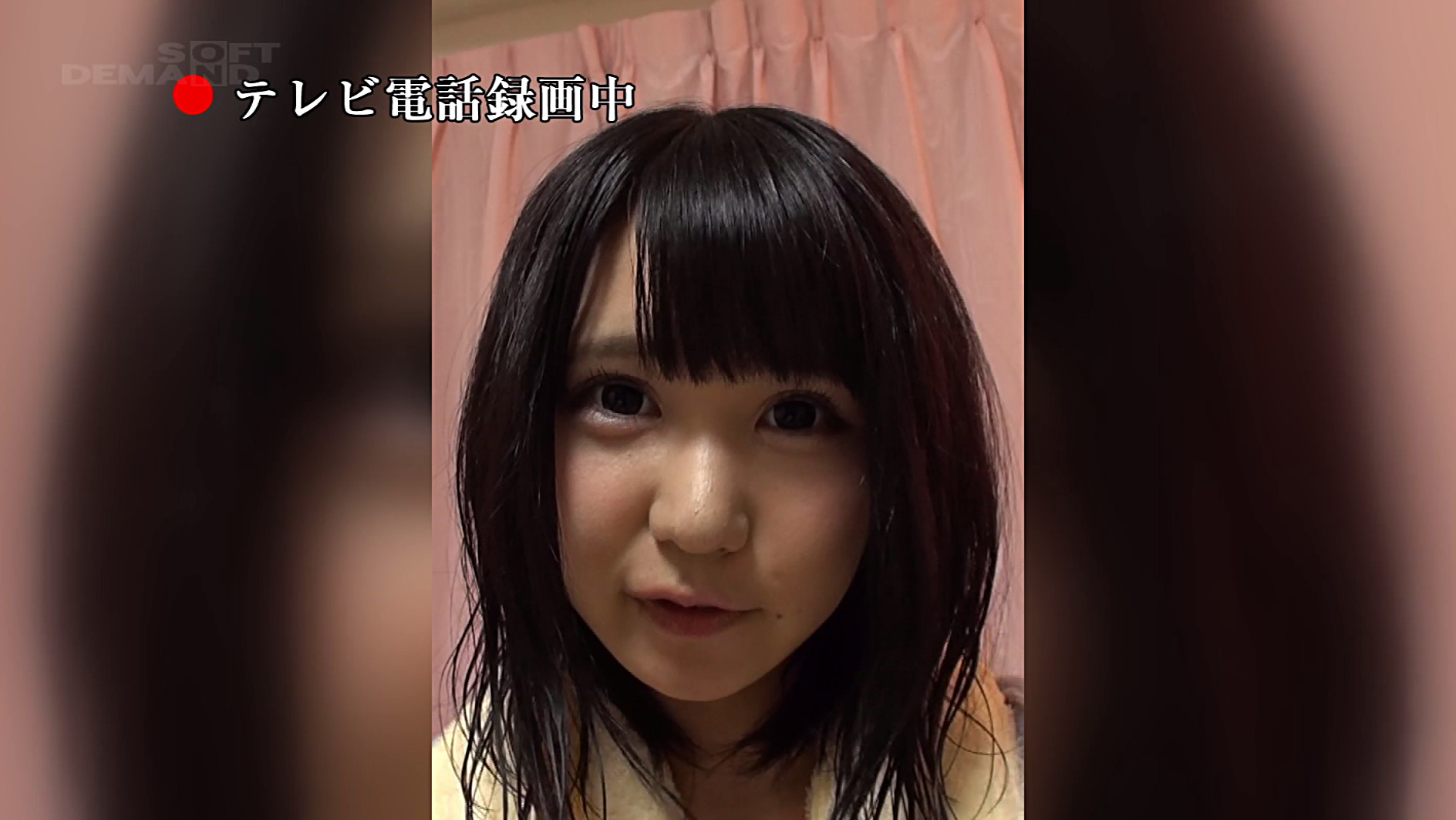 成熟した姉の裸に触れた童貞弟はイケない事と知りつつもチ○ポを勃起させて「禁断の近親相姦」してしまうのか!?清純美乳女子大生に完全密着SP!! 画像8
