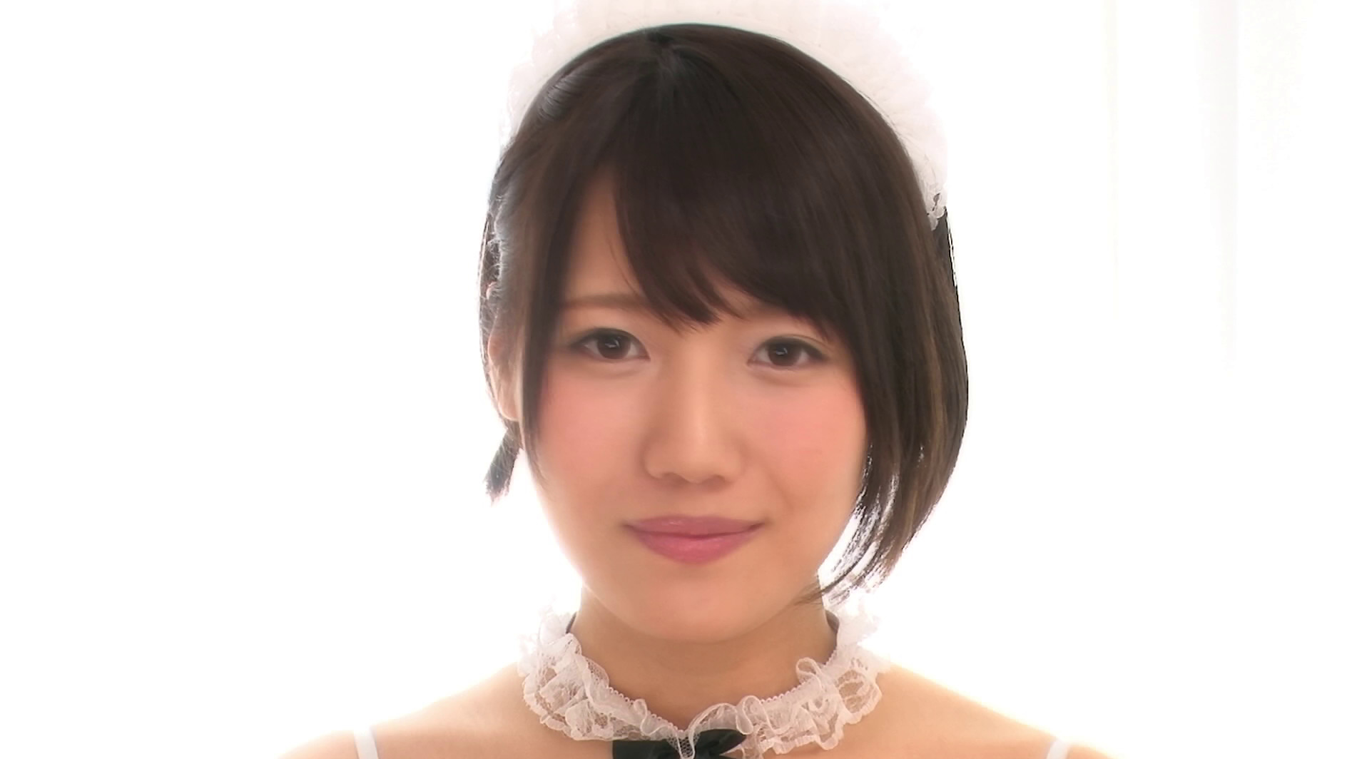 いつでもどこでも、たっぷり即尺してくれる チ○チン大好きご奉仕メイドさん 菊川みつ葉 画像1