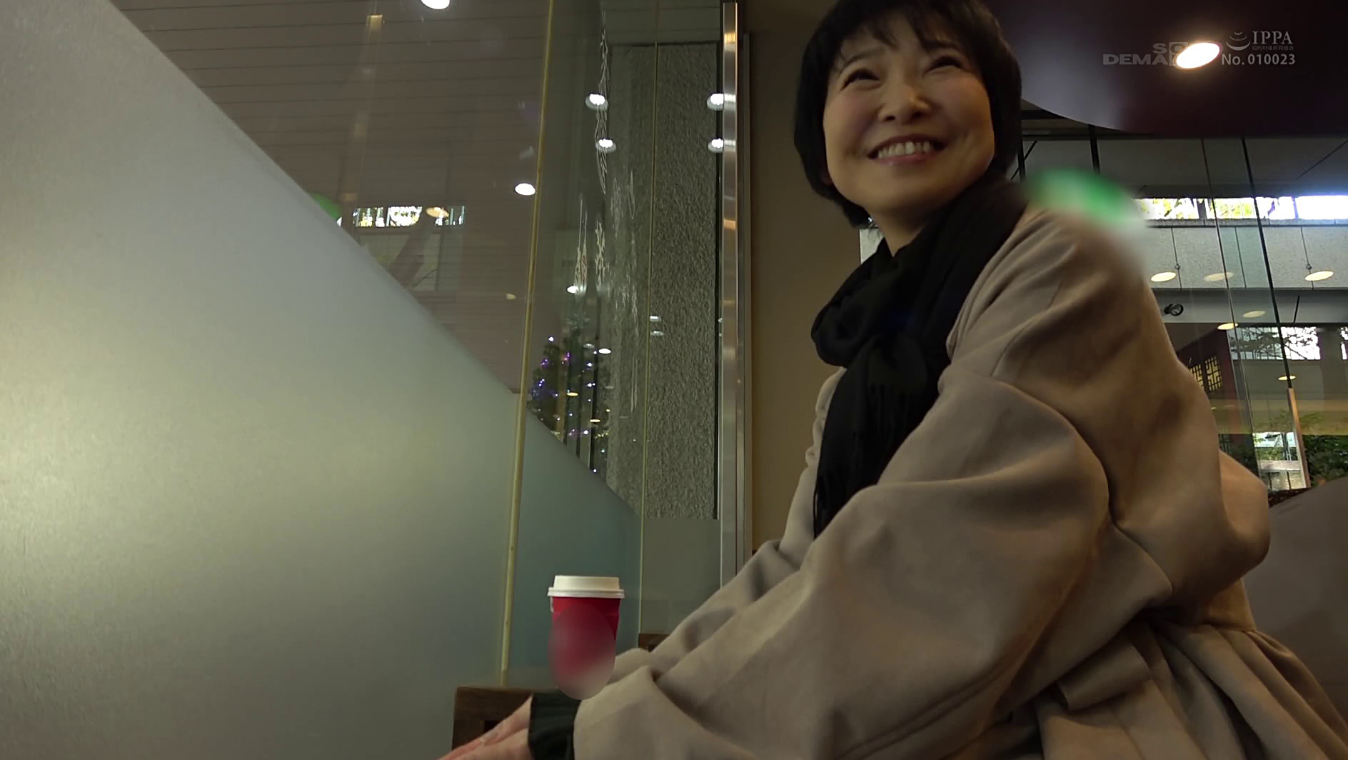 経験人数は主人だけ･･･本当の快感を求めて上京するはんなり京美人妻 早川りょう 46歳 最終章 旦那以外の生ち○ぽを知りたいと21年ぶりの中出しSEXを求めて最後の上京 イメージ1
