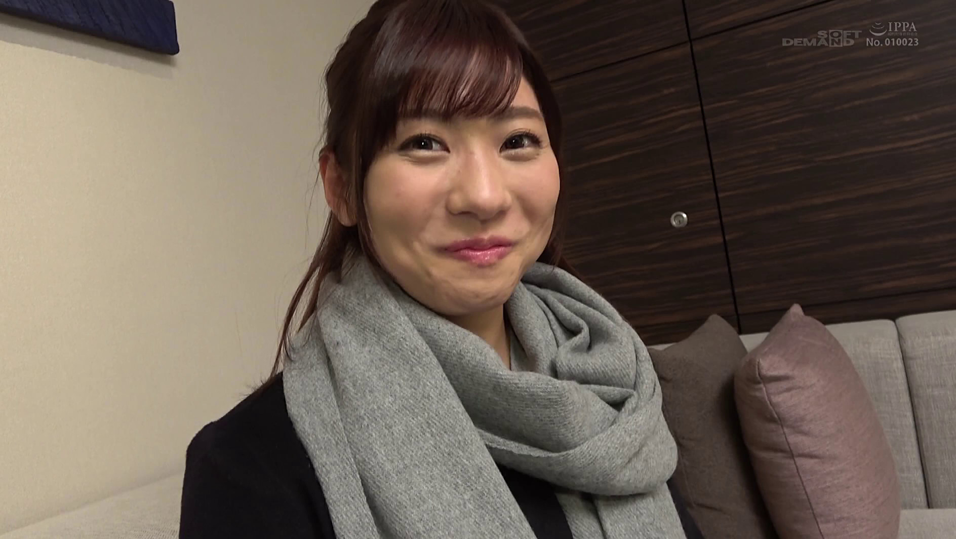 思わず守ってあげたくなるハニカミ笑顔のほんわかママ 岡本結衣 31歳 AV DEBUT 画像18