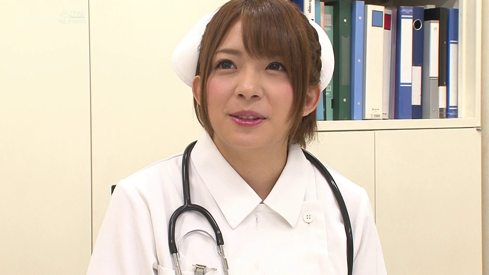 即抜き実用的!1週間以上溜めた生臭い素人ち○ぽをしゃぶり尽くす!ノーハンドおしゃぶり病棟 麻里梨夏 画像5