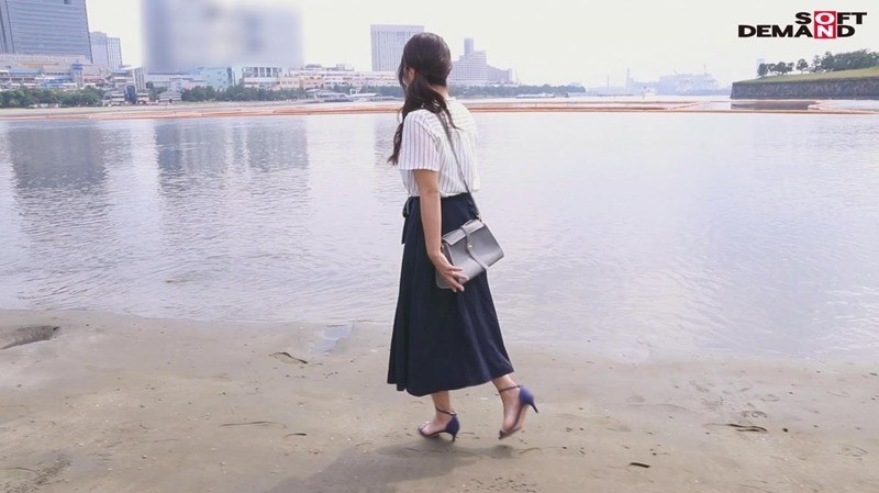 健康的な小麦肌が眩しい家族を支えるしっかりママさん。 松本麗子 35歳 第2章 旦那では決して味わえない人生が変わるほどの中イキ絶頂 画像9