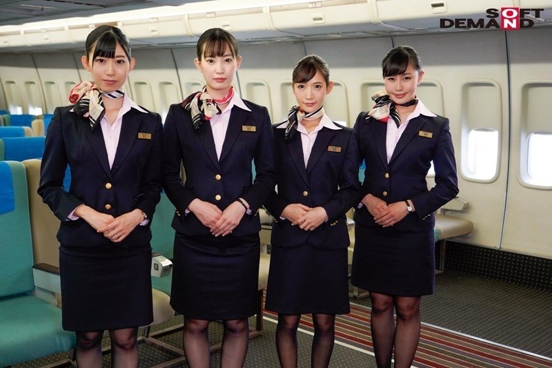 「制服・下着・全裸」でおもてなし またがりオマ○コ航空 10 豪華CA揃い 特別リクエスト企画＋総集編 280分スペシャル便！