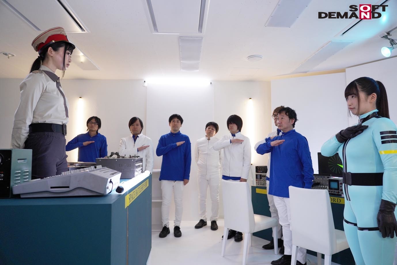 今日から君は、セックス地球防衛軍 2169 宇宙戦艦で戦う強かっこいい女隊員たちとセックスをして地球を守れ! 画像3