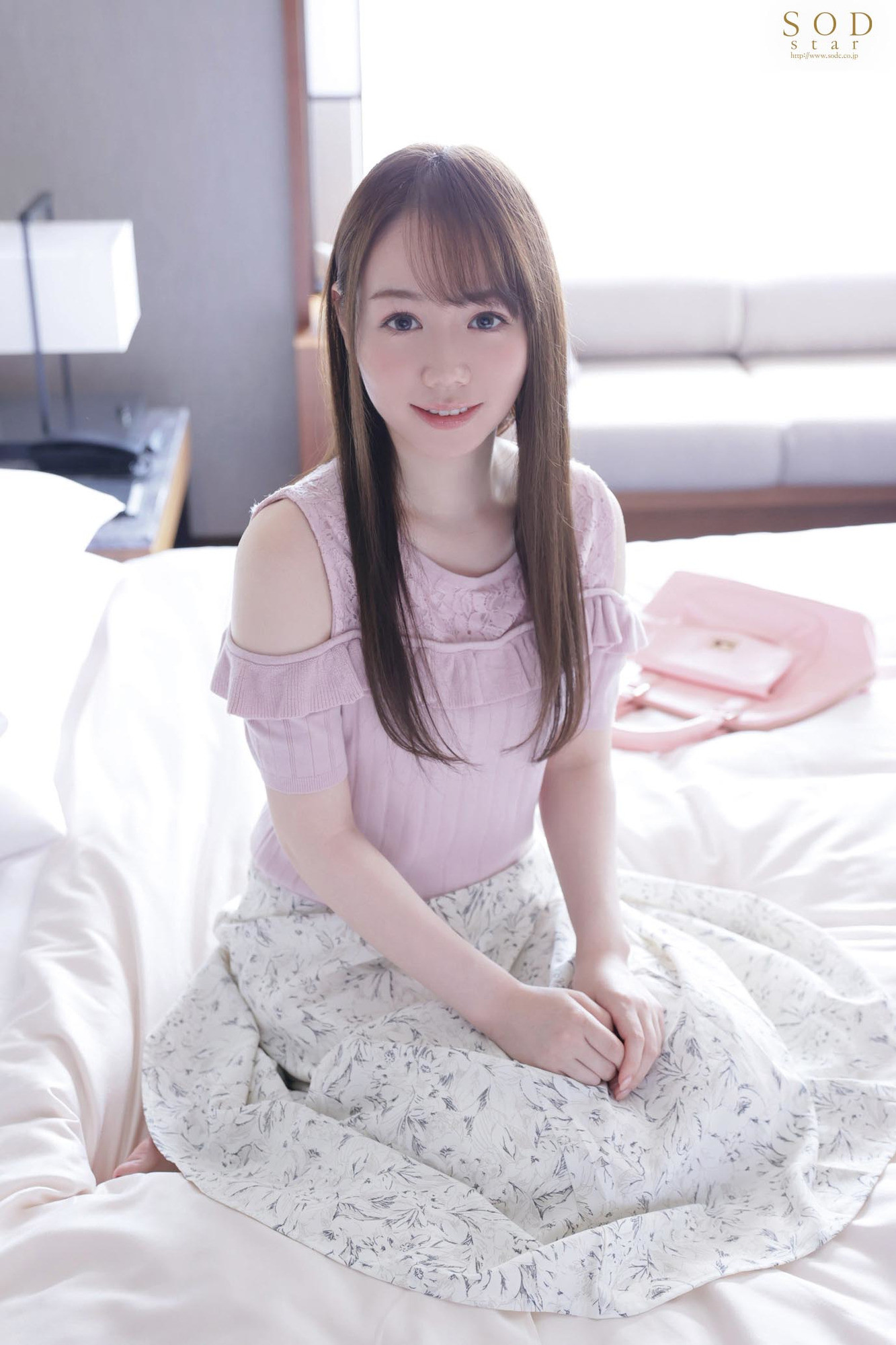 最高なロシアハーフの愛人(19)と朝までイチャイチャ交わり合う出張不倫お泊りデート。 アンナ 画像2
