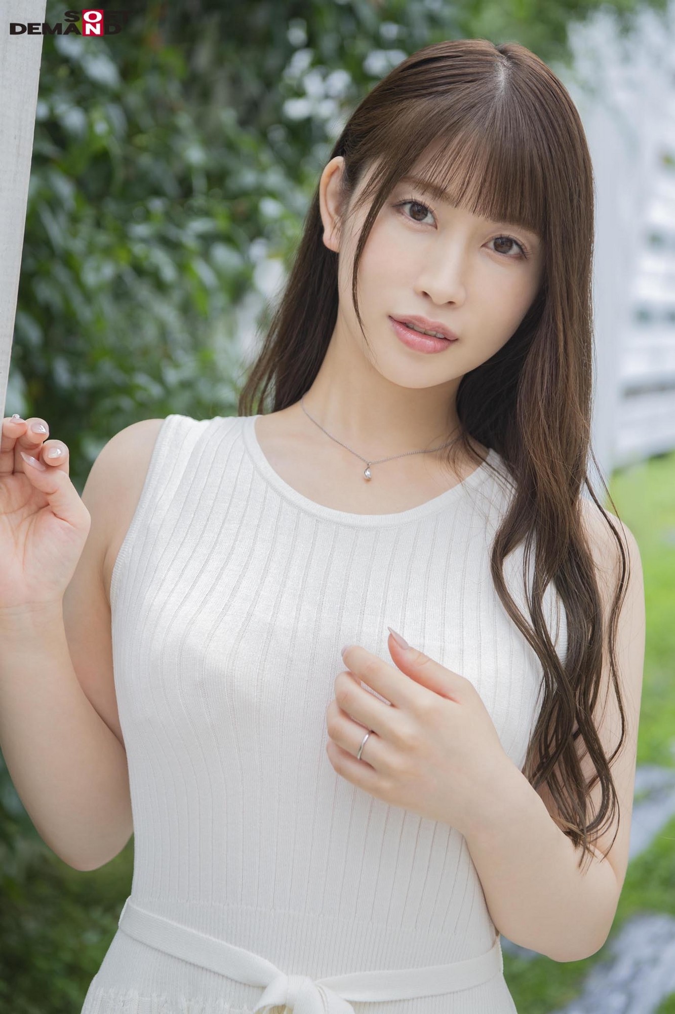 ついに現れた超大物─レーベル史上No.1の圧倒的美しさ 葉月涼子 32歳 AV DEBUT