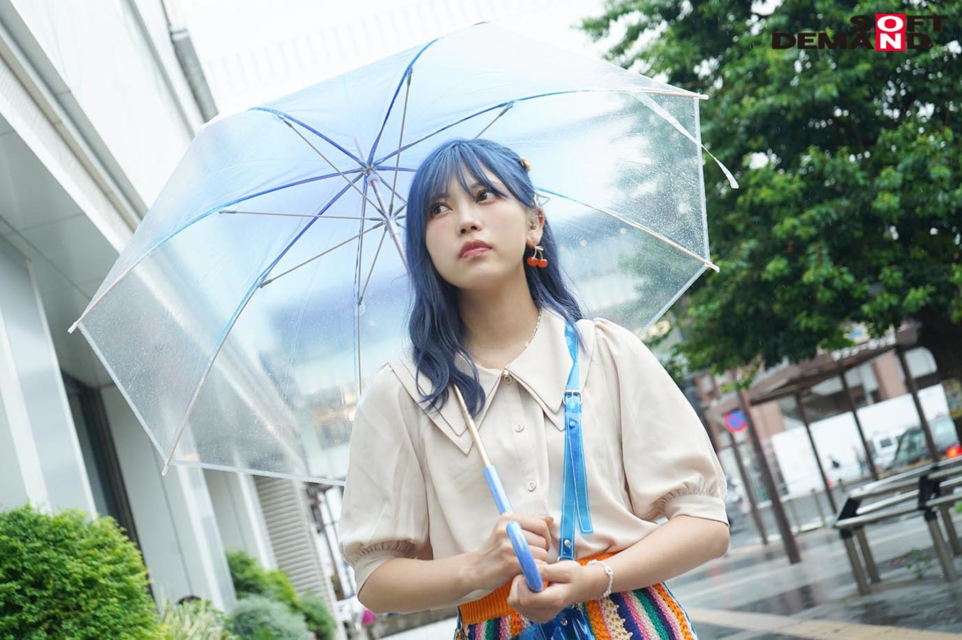 ウブで真面目な青髪ガールを拘束→徹底開発。初イキ→激イキドキュメント。 志田カンナ 画像3