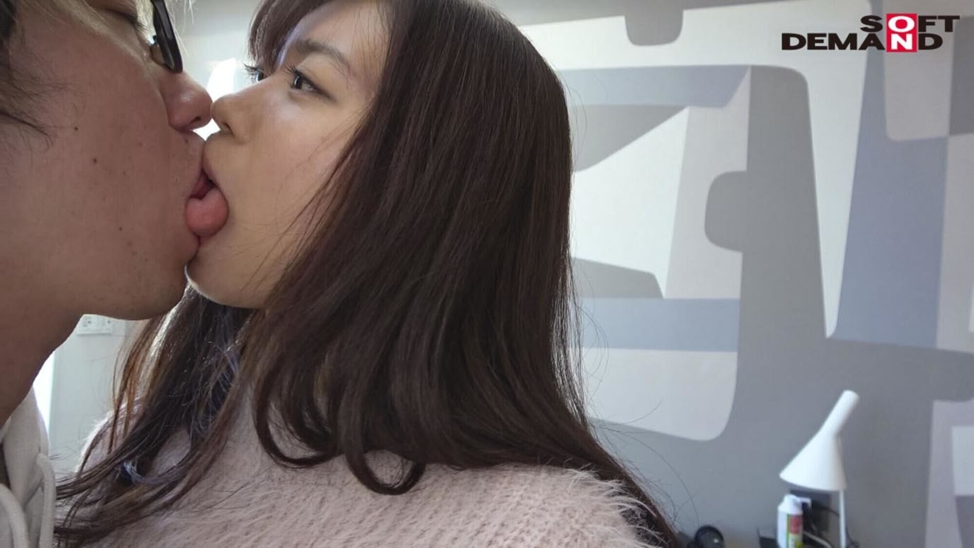 呼んだら即エッチw 都合いい中出しタダマンコスプレイヤ― イラマで喜ぶM属性淫乱ビッチ 宮村ななこ 画像15