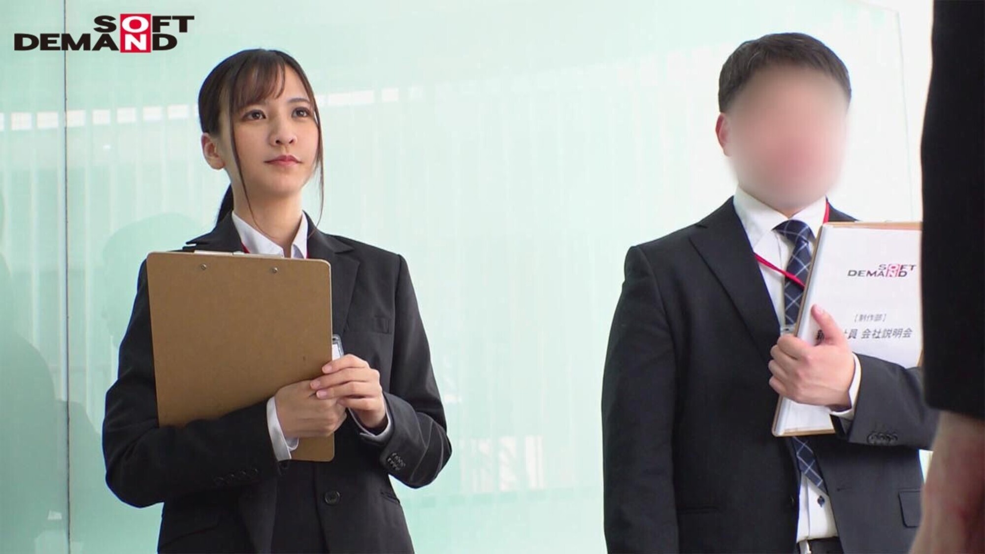 SOD女子社員に復職した宮崎リン 新卒社員の教育係をするはずが･･･研修期間中に童貞クン3名喰いまくり！！