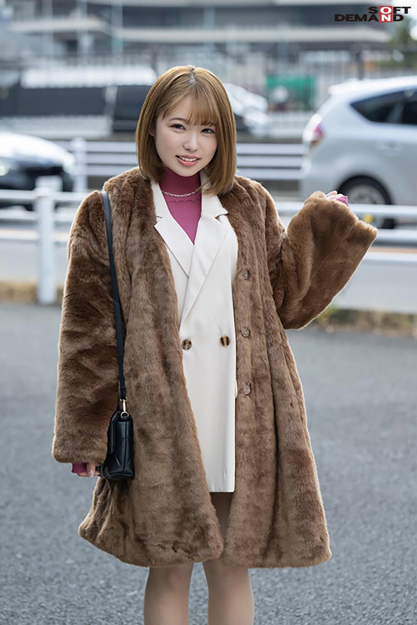 マジックミラー号レズエステ 田舎育ちの激うぶ美巨乳お姉さんが女同士でドキドキマッサージ体験 ノンケ女子は理性崩壊!?W快感悶絶レズアクメ!! 画像4