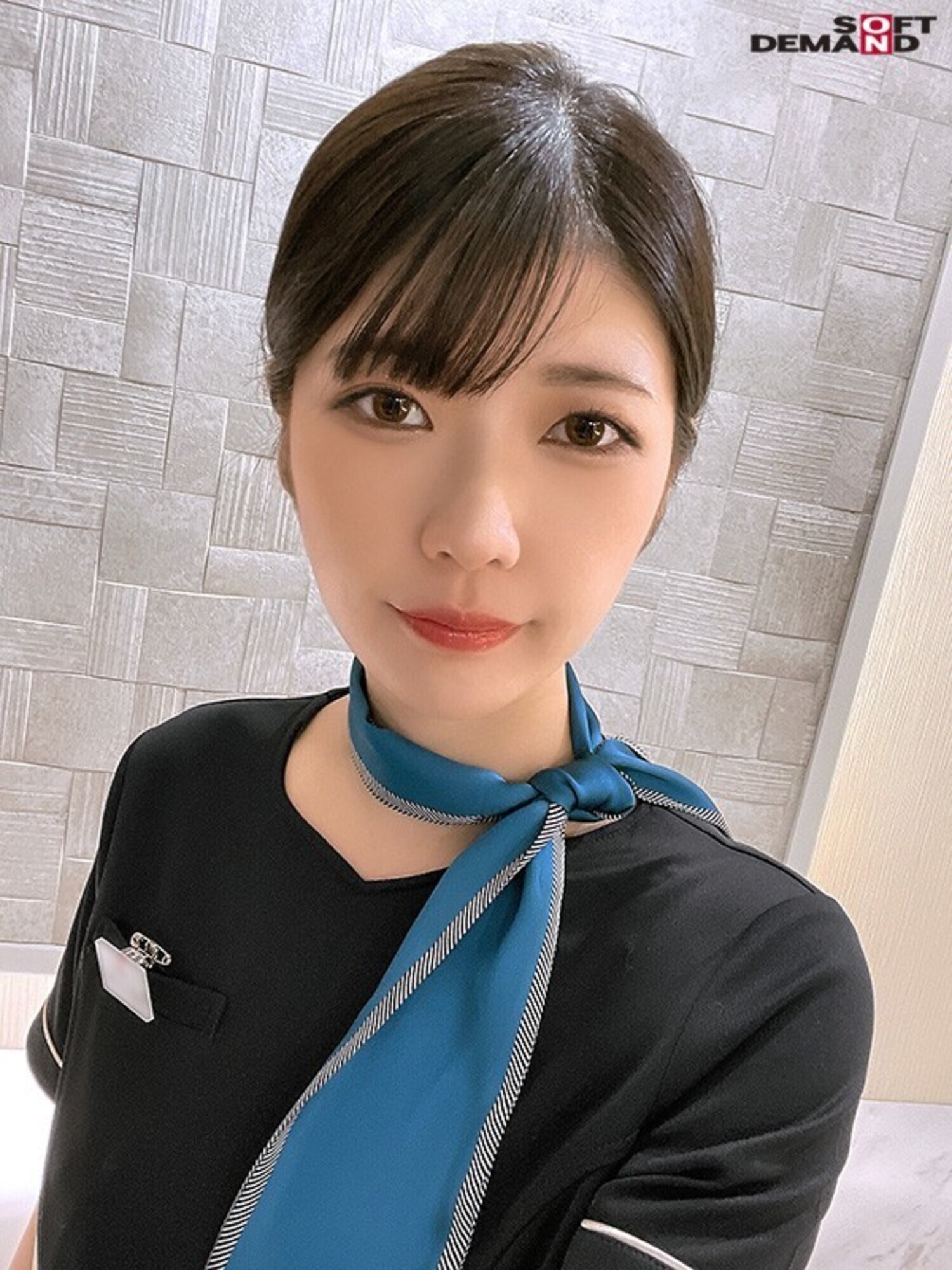 【初撮り】【中出し了承】クールでおとなしめの美容部員さん。制服脱いだら超美白スレンダーボディ。仕事の合間に呼び出しHキメたら、ハマちゃったみたいで連続中出しさせてくれました。 かほちゃん 22歳 画像2