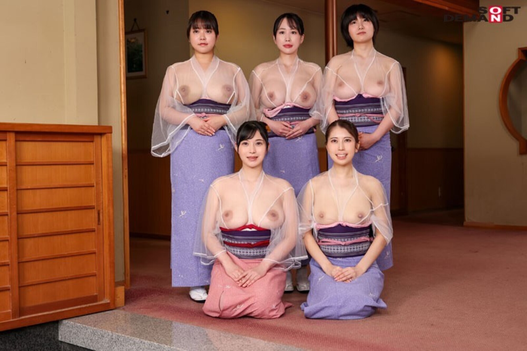 性交付き おっぱい揉みしだき温泉旅館 2 Gカップ以上の巨乳仲居たちでお迎えする“パイズリまくり体験” お出迎えからお見送りまで、絶え間ない乳癒しでお給仕いたします。
