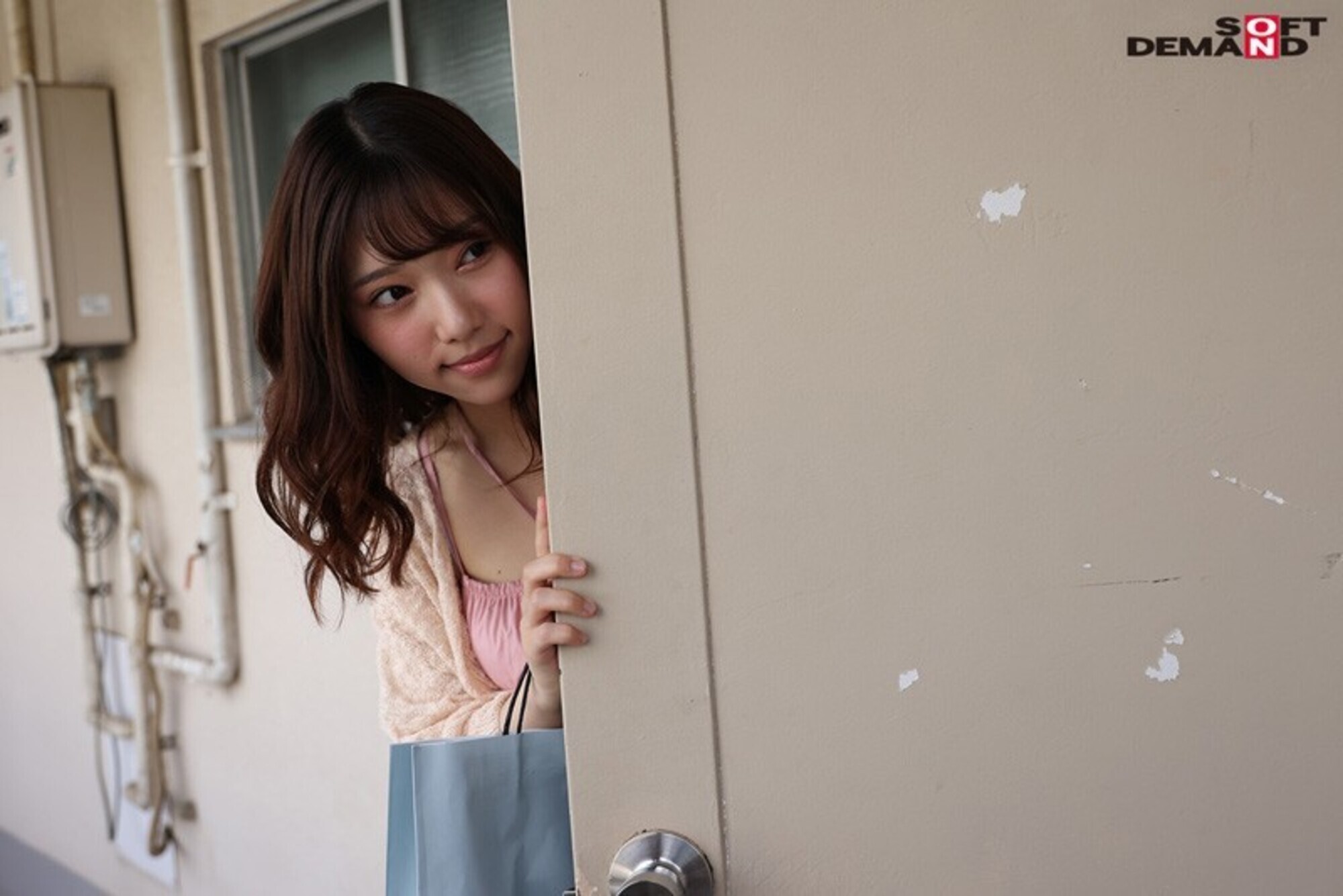 本当にあったエロい話「挨拶してはいけない女」ケツ穴にしか興味がない美人のお隣さんに狙われた俺のアナルは毎晩開発され強制メスイキさせられる 画像3