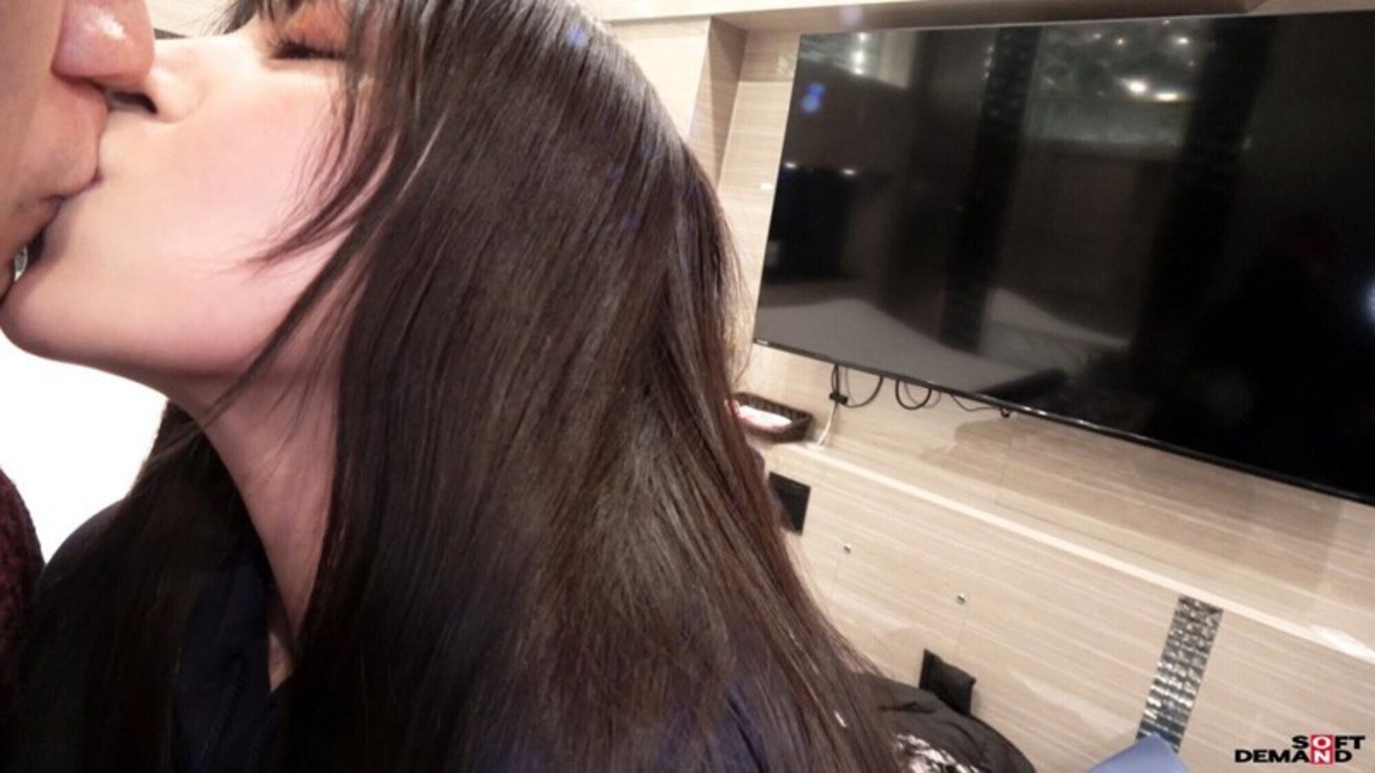 制作部 2年目AD 吉岡美琴の終業後プライベートSEX!飲み会後のハメ撮り映像を緊急公開! 画像1