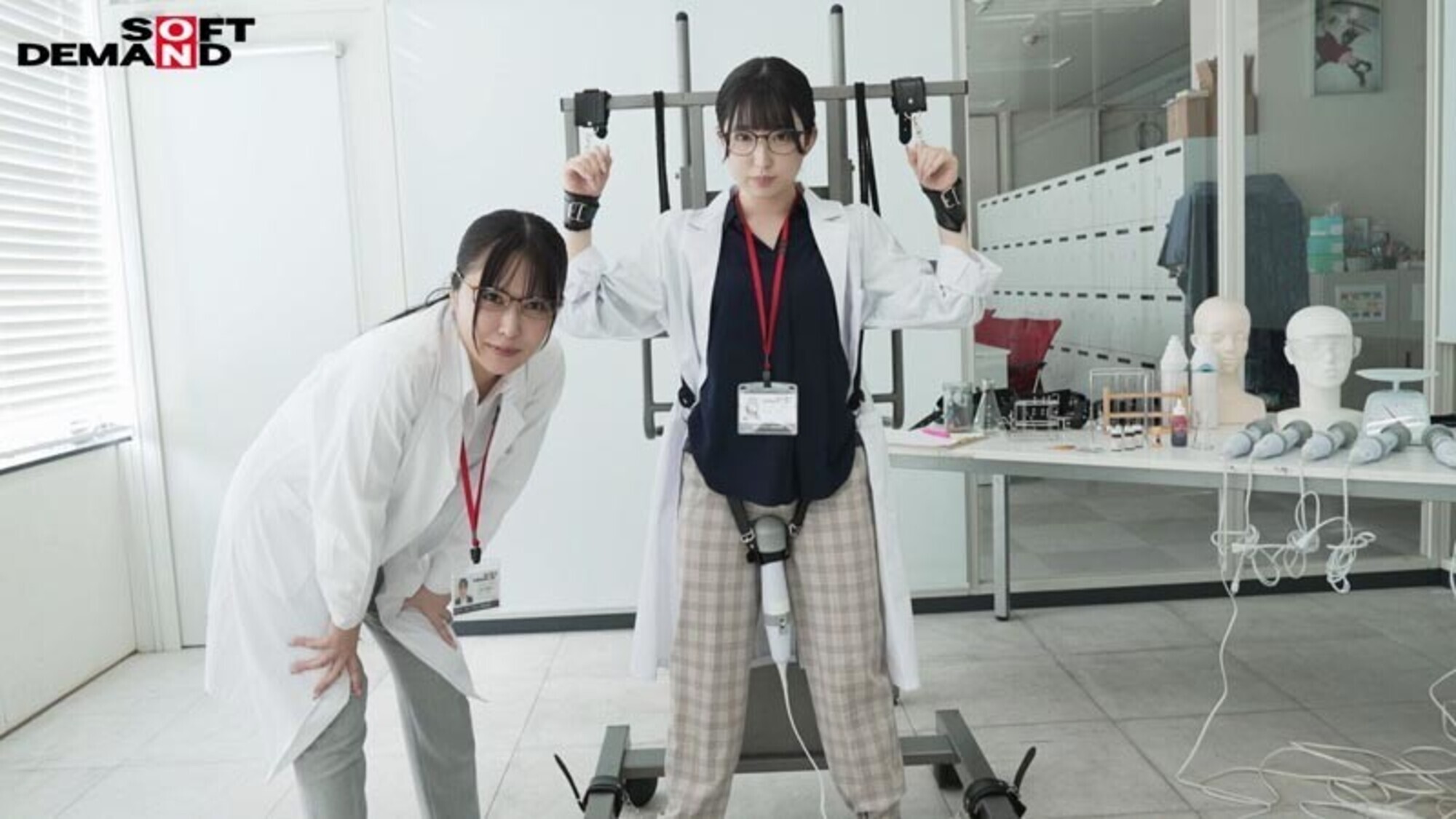 固定電マ連続お漏らし実験「膣がバグるほど刺激し続けたら?」をSOD女子社員6名が真面目に検証してみた結果オマ○コ決壊!もう限界でイキたくないはずなのにカラダが気持ち良くなろうと勝手に動いてヒクつきワギナ過剰快楽懇願 SOD性科学ラボ REPORT 19 画像2