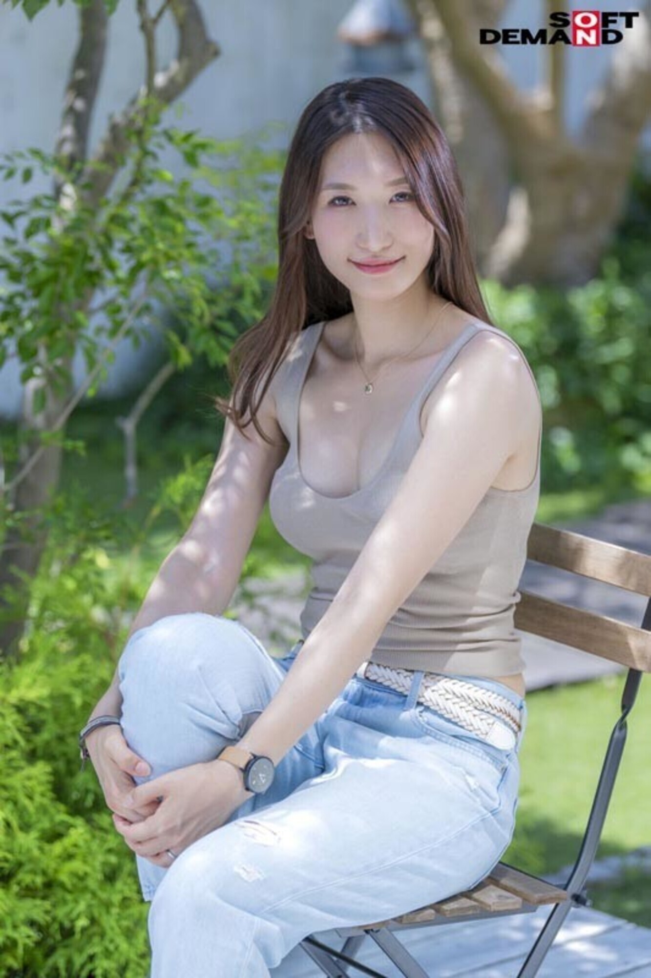 本物人妻13名の緊張と背徳感溢れる初セックスを合計13SEX収録 総集編10時間 画像11