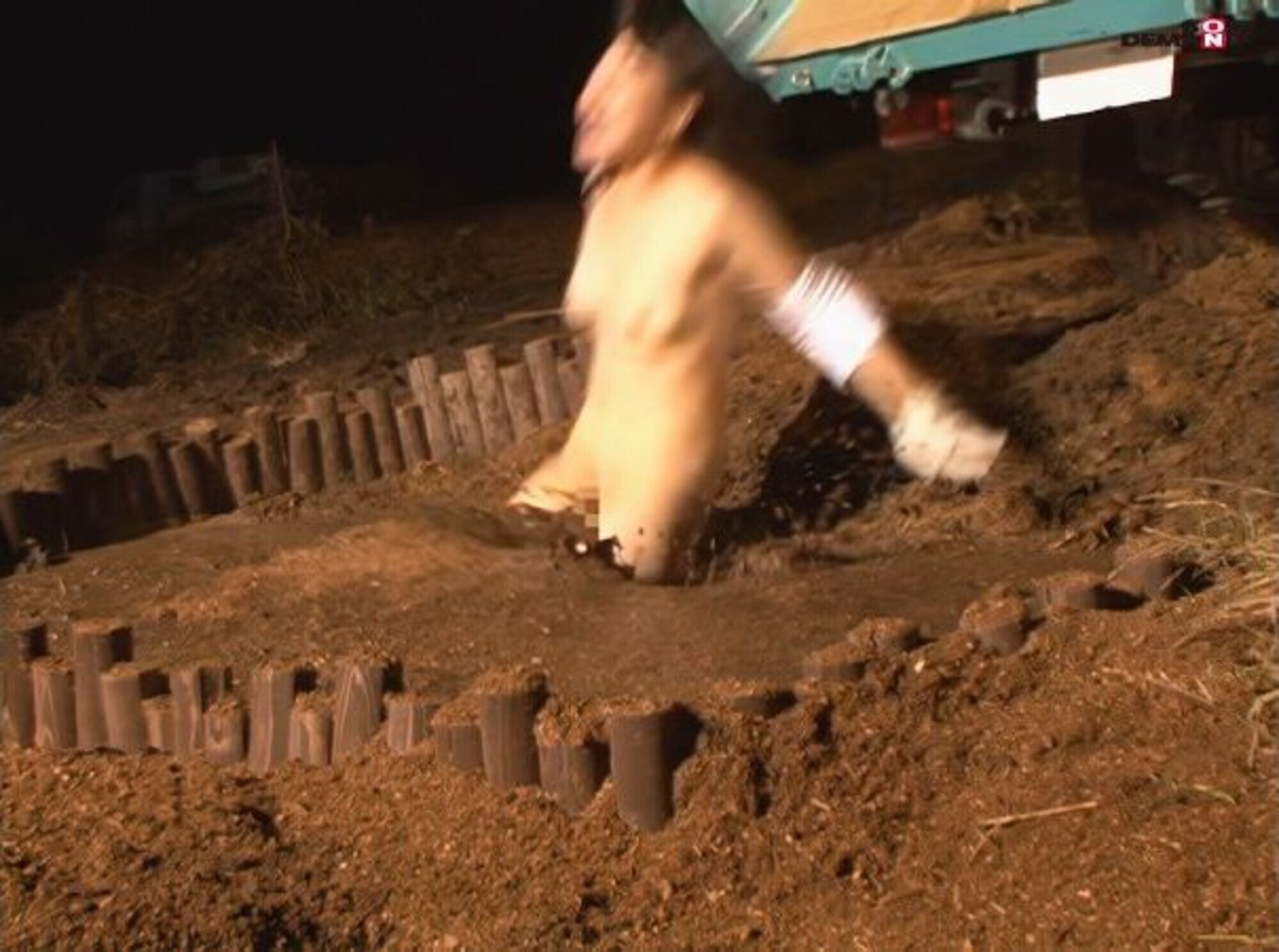 【AIリマスター】世紀末うんこ大戦 黄金クイーン争奪スカトロキャットファイト 画像18