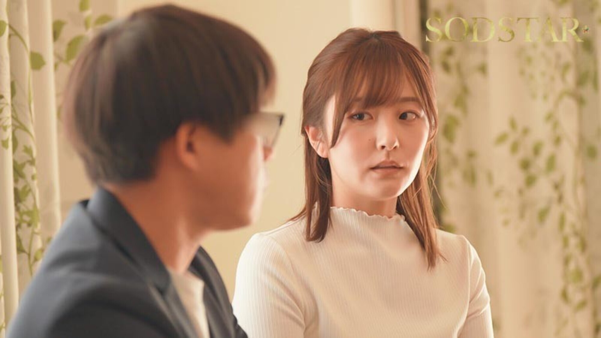 続・射精依存改善治療センター 初めての密着から2年。異例の主任抜擢、そして結婚・・・。旦那への葛藤を抱きながら性欲異常者を過激な連続膣中射精で医療従事者Aさん(既婚)がサポートします。 青空ひかり 画像8