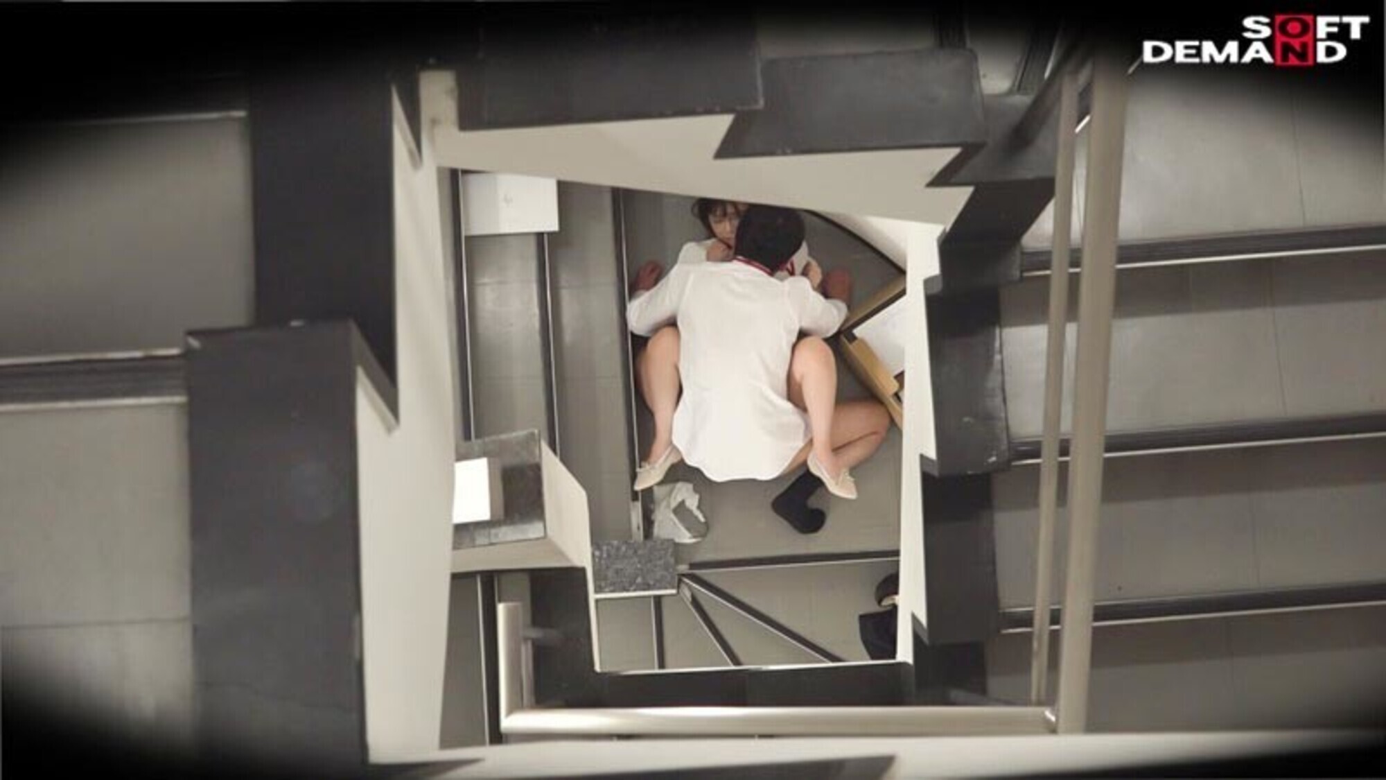 SOD女子社員コンドーム開発モニタリング 面倒見が良くて真面目な先輩女子社員は「試作品コンドームを今日中に使って来い！」と命令されて困る男子社員から必死にお願いされたら受け入れてくれるのか？ 画像12