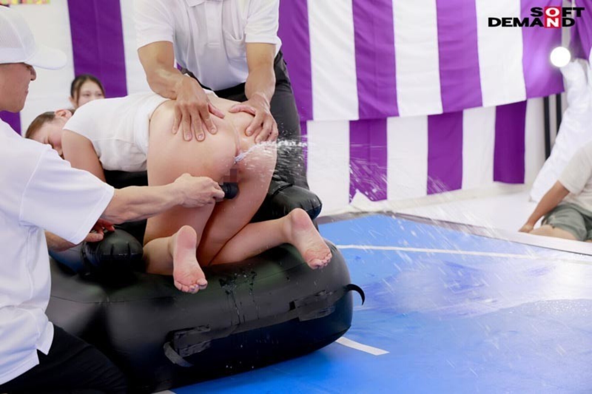 はじめての牛乳浣腸相撲大会（ガチ）。 一般女性4名参加 画像6