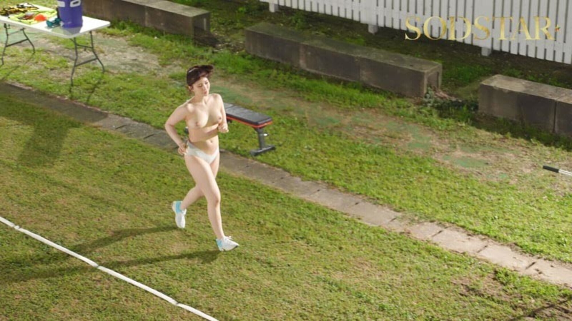 初めての全裸わ○せつスポーツテスト 神木麗 画像14