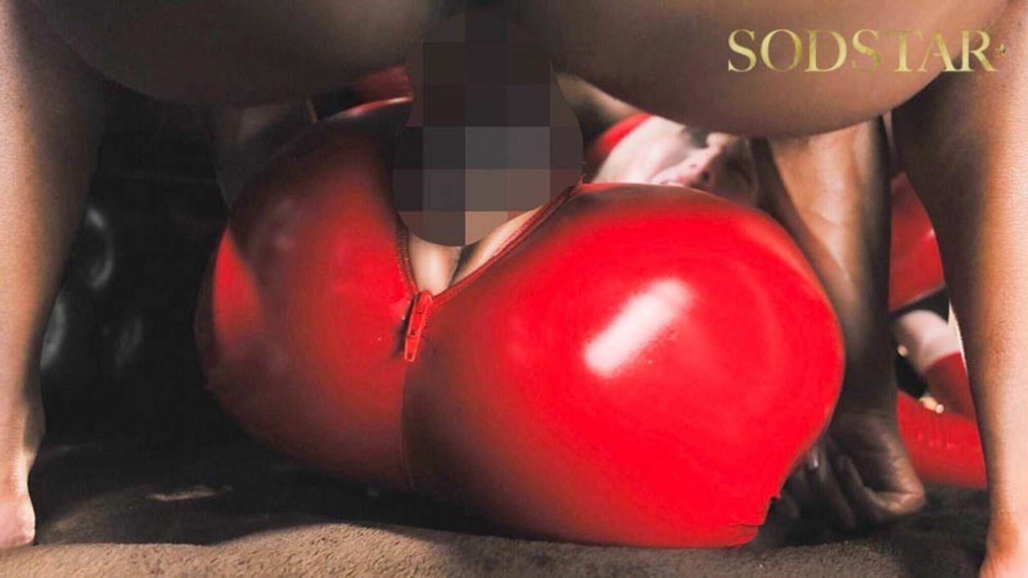 敵に捕らわれても睨み返す孤高の金髪捜査官は黒人様のデカマラと尋問鬼ピスで敗北絶頂して日本人の粗チンではイケない体になっても心までは屈服するわけがない 夏目響 10枚目