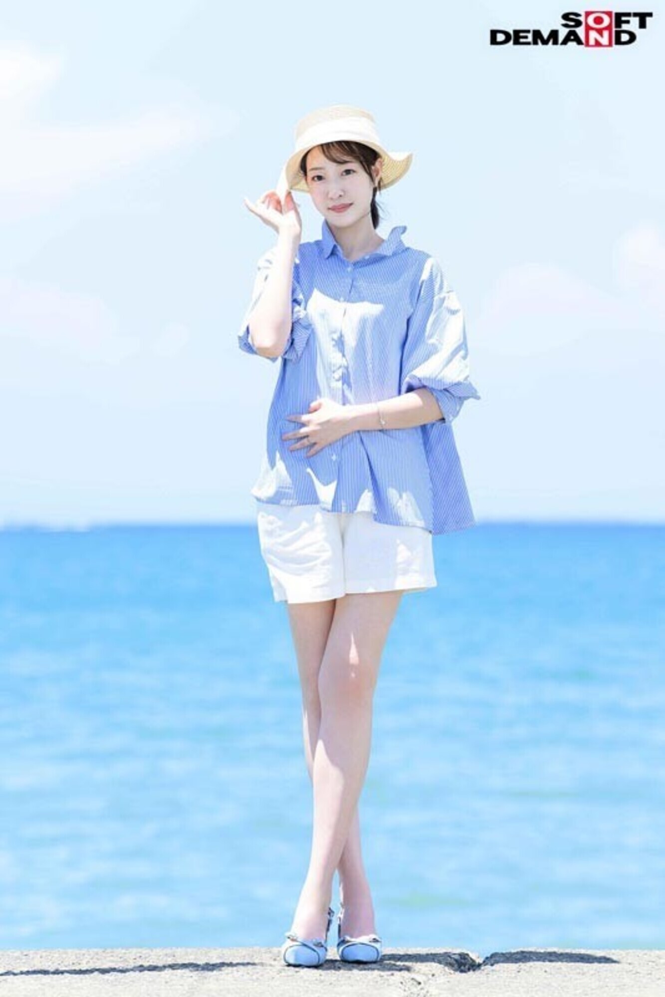 身長177cm 官能的で艶やかな美脚 高村澪 33歳 AV DEBUT 3枚目