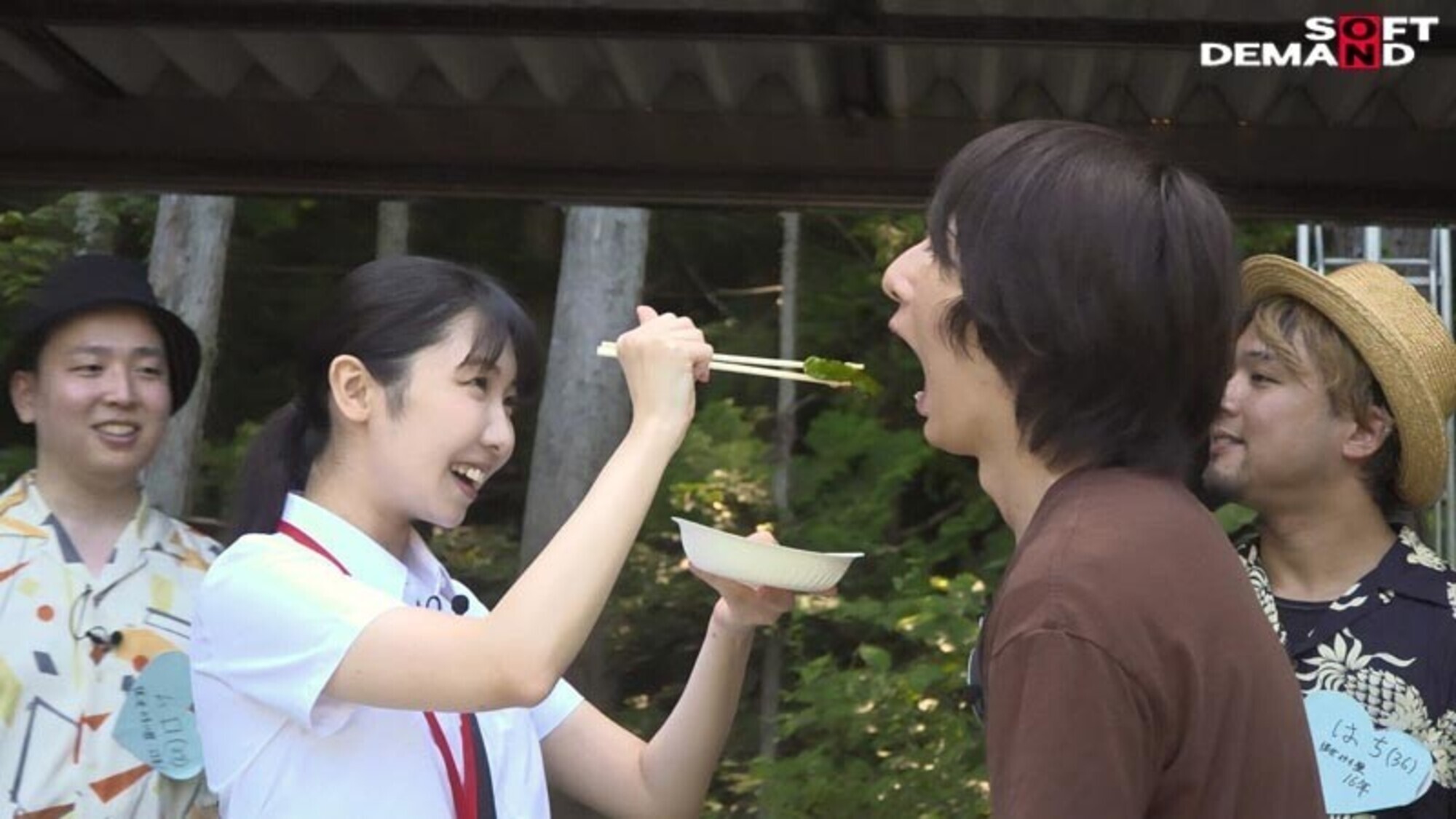 フリーのSOD女子社員と6人のガチ童貞。あの夏、イチバンときめいた筆おろし。 4枚目