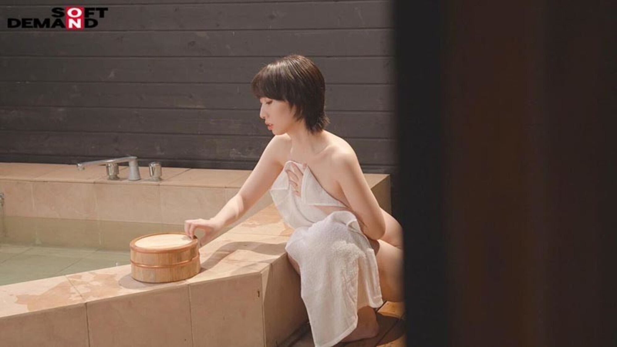 結婚2年目 国分寺在住 プラネタリウム職員 朝日奈肖 30歳 赤ちゃんできる前に、もっと私を弄んで F乳妊活妻の旦那には言えなかった5年分の変態M願望、本日叶えます。 野外、4P、生中出し性交 画像10