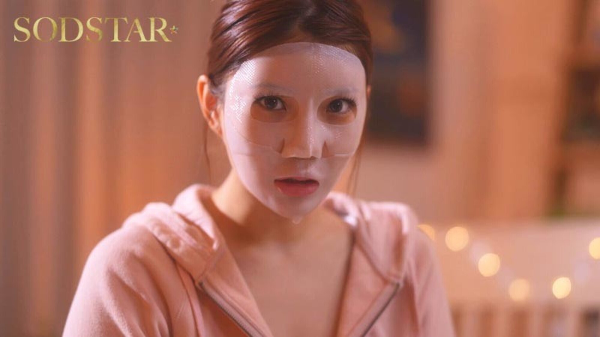 閉店後の棚卸しで終電を逃した俺はバイトの子の家に泊まることに 頑なにすっぴんを拒む姿が可愛くて火が付いたが逆に絶倫腰フリマシーンと化した彼女に朝までしぼり取られた 神木麗 5枚目