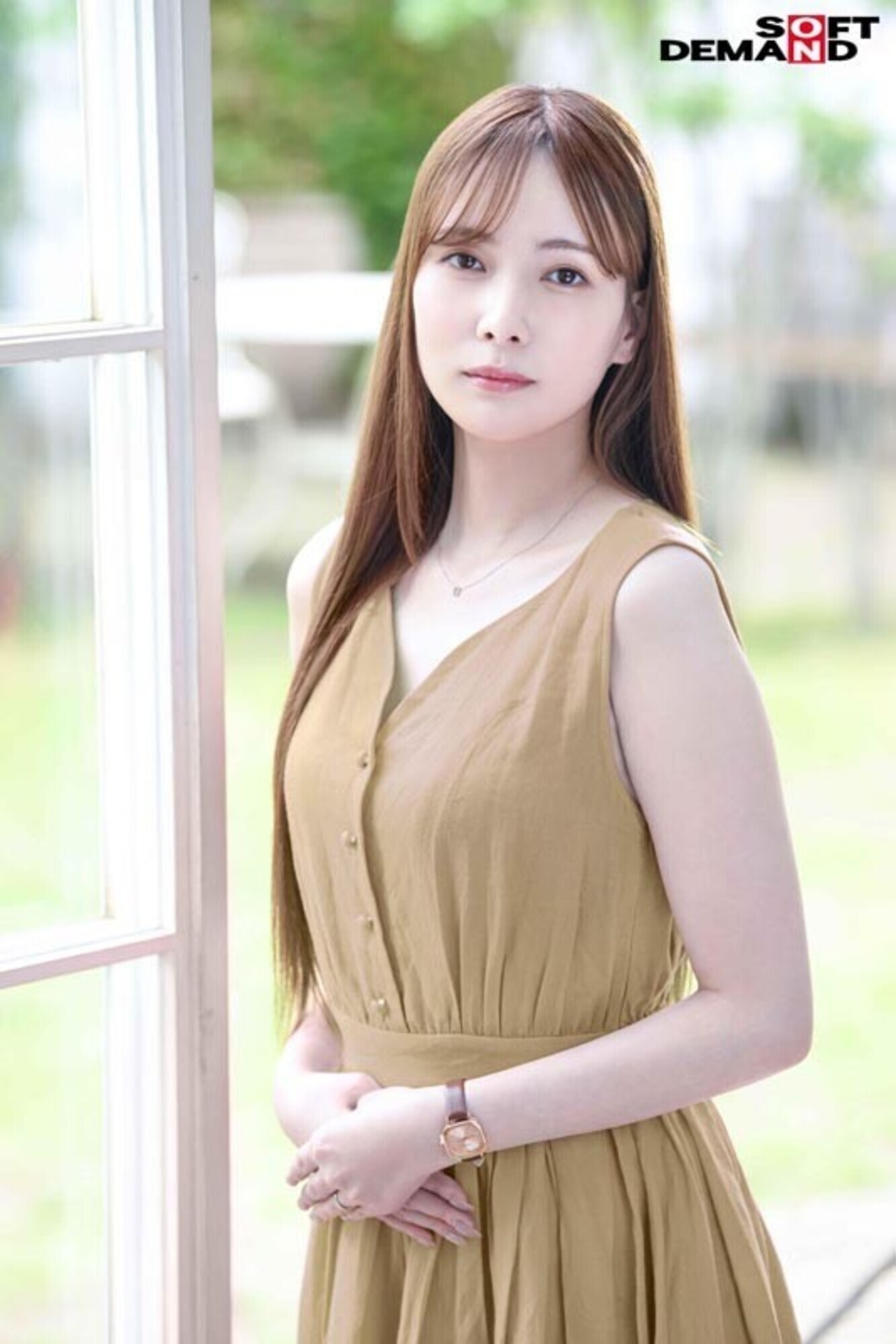 【本物人妻総集編】本物人妻15名が初めてのAV体験で見せたカメラの前での初セックス＆緊張と溢れる興奮を抑えきれない初中出し合計17SEX収録 10時間の見所画像2