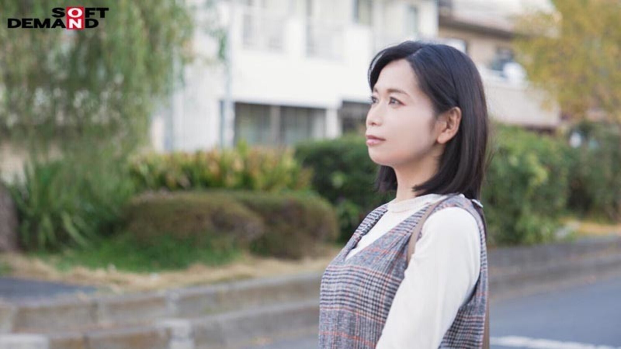 本物人妻 小泉玖美41歳 最終章 隠していた私の願望 最後に全て叶えて 10人の男達と絡み合い全てのザーメンを膣内に受け入れる 人生最絶頂の生中出し不倫の見所画像3