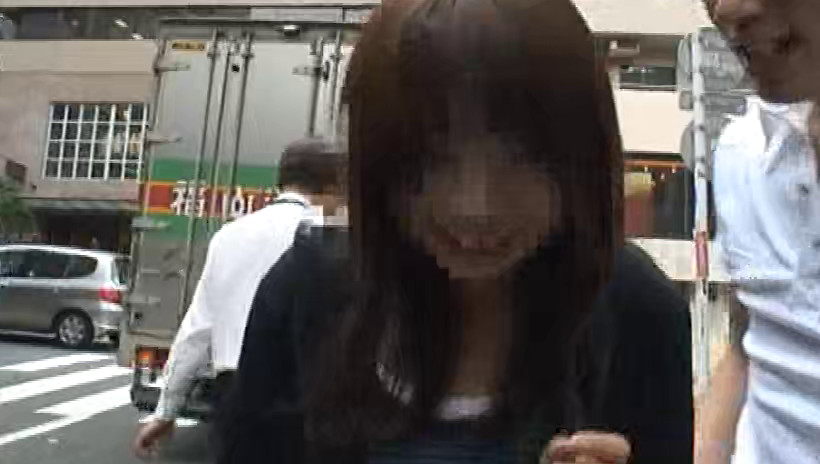 チ〇ポ大好き素人娘をガチナンパ!!~太くて長いチンポいりませんか? Vol.2 4時間 240分 画像8