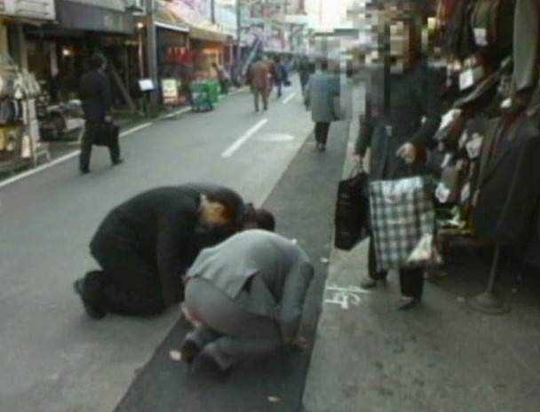 追跡FUCK!!人妻ナンパ87 下町浅草土下座 画像9