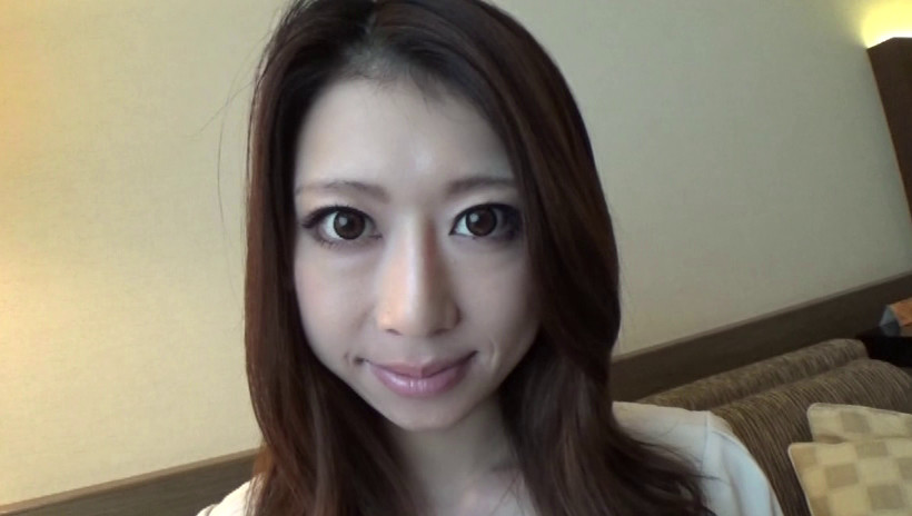 ビッチな社長秘書中年巨根オヤジと汁だく濃厚セックス 真琴りょう 画像1