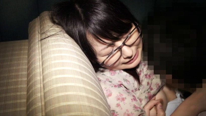 メガネナカノジョ あゆみ 画像13