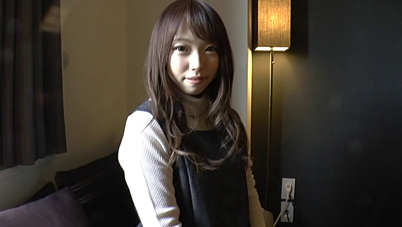 広尾にあるお嬢様女子大生がいくらで中出しさせてくれるか 美希 画像1