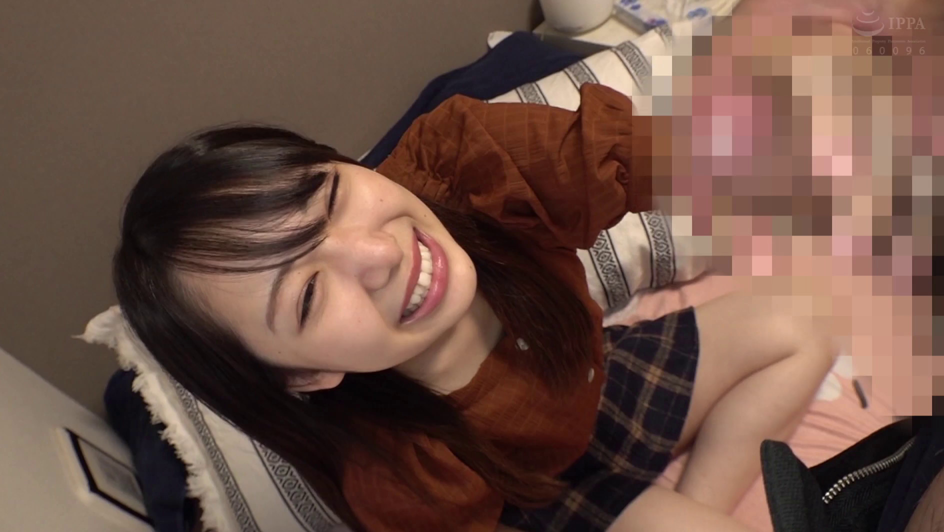 素人女子大生ガチナンパ!夢のJD一人暮らし部屋におしかけその場で生ハメ鬼ピス激イカセ!爆飛び精子をドピュドピュぶっかけ!~超絶かわいい子ばかりの神回スペシャル~ 画像8