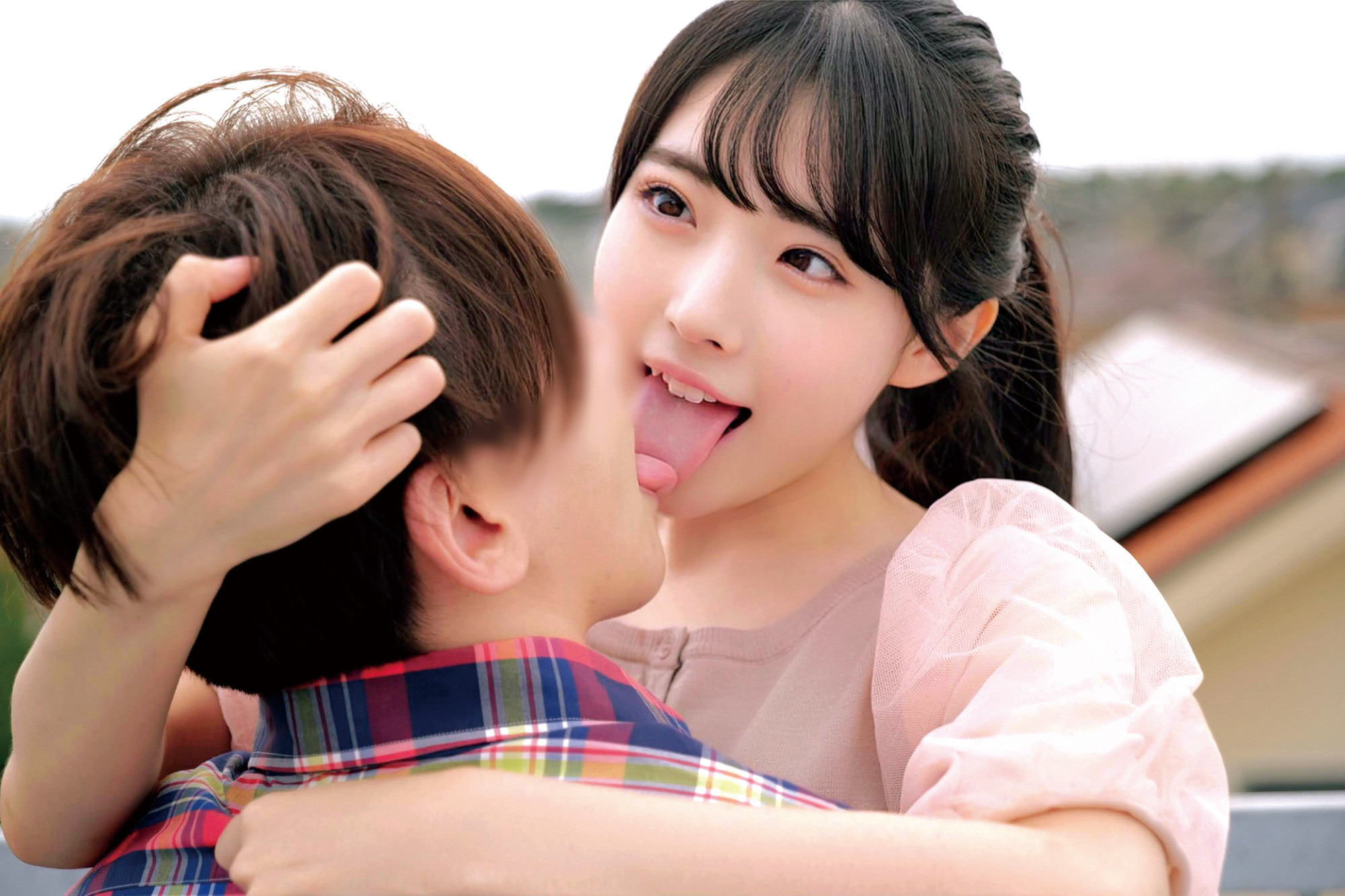 素人女子大生の皆さんww青空の下で脳がトロける超濃密ベロキス体験してみませんか?舌を絡ませる糸引き涎ダラダラディープキスで高まっちゃって!?とにかくキスキスキス生々しい接吻中出しSEXww 2 画像1